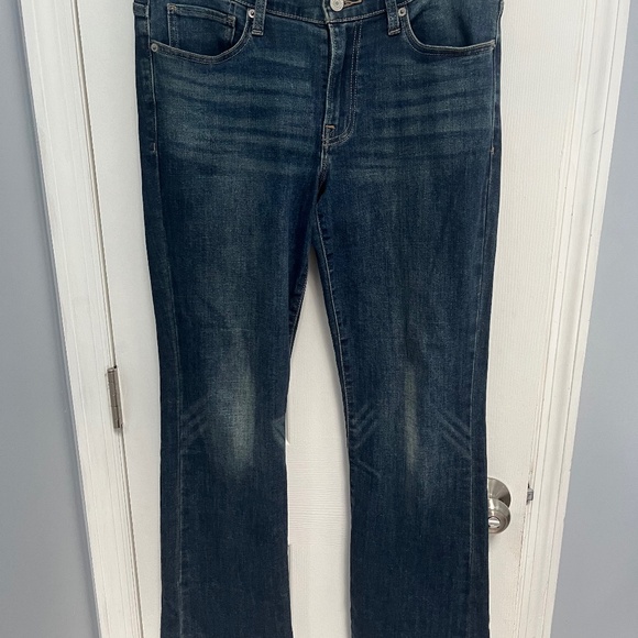 Lucky Brand Sweet Boot Women’s Jeans Size 10 Mid Rise Bootcut Medium Wash 30R - Picture 1 of 13